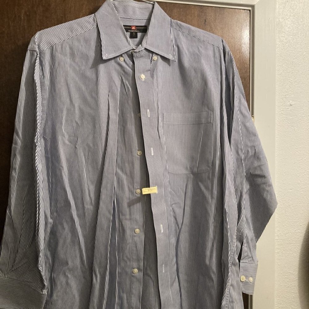 Member's Mark Mens stripe button down shirt